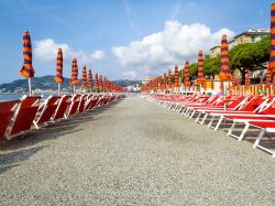 Spiaggia attrezzata a Diano Marina in Liguria, Riviera di Ponente