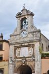Torre dell'orologio nel centro di Sutri, Lazio