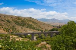 Un Ponte ferriovario a Randazzo in Sicilia