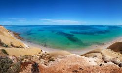 Un suggestivo panorama di Port Willunga a Adelaide, Australia. Siamo in una delle spiagge più frequentate del sud del paese a una quarantina di km dalla città di Adelaide. Il litorale ...