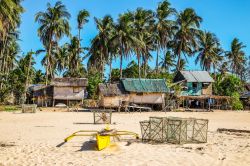 Un villaggio di case su palafitta nell'isola di Palawan, Filippine.
