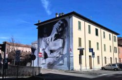 Uno dei murales di Forlì, in Emilia-Romagna