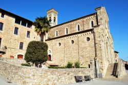 Uno scorcio del borgo medievale di Barberino Val d'Elsa, Toscana: circondato dalla campagna fra Siena e Firenze, questo villaggio è uno dei gioielli del Chianti.

