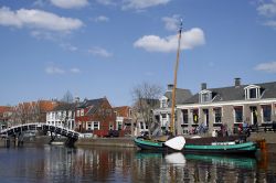 Veduta del grazioso porticciolo di Sneek, Frisia, Olanda - © Mauvries / Shutterstock.com