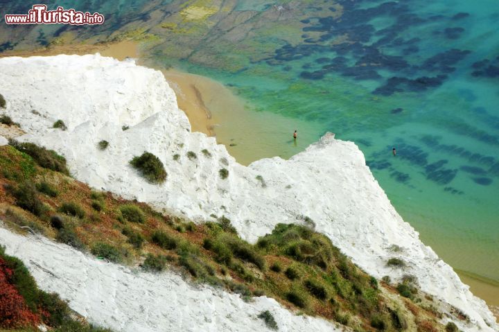 Immagine Le rocce a strapiombo di Scala dei Turchi a Realmonte - © silky / Shutterstock.com