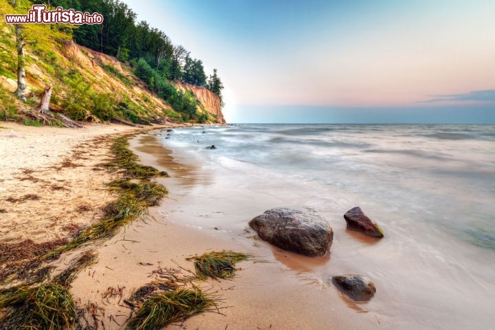 Immagine Scogliere di Orlowo, Gdynia. Mar Baltico, Polonia - © Patryk Kosmider / Shutterstock.com