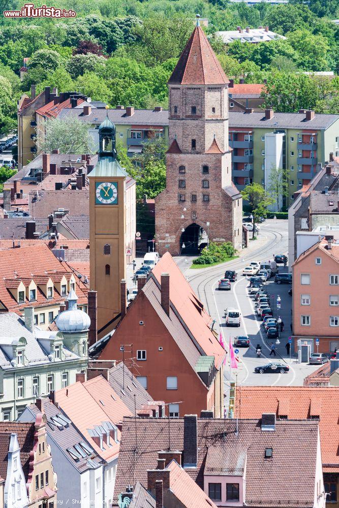 Immagine Scorcio dall'alto della città di Augusta, Germania: fotografia scattata dalla Perlachturm - © manfredxy / Shutterstock.com