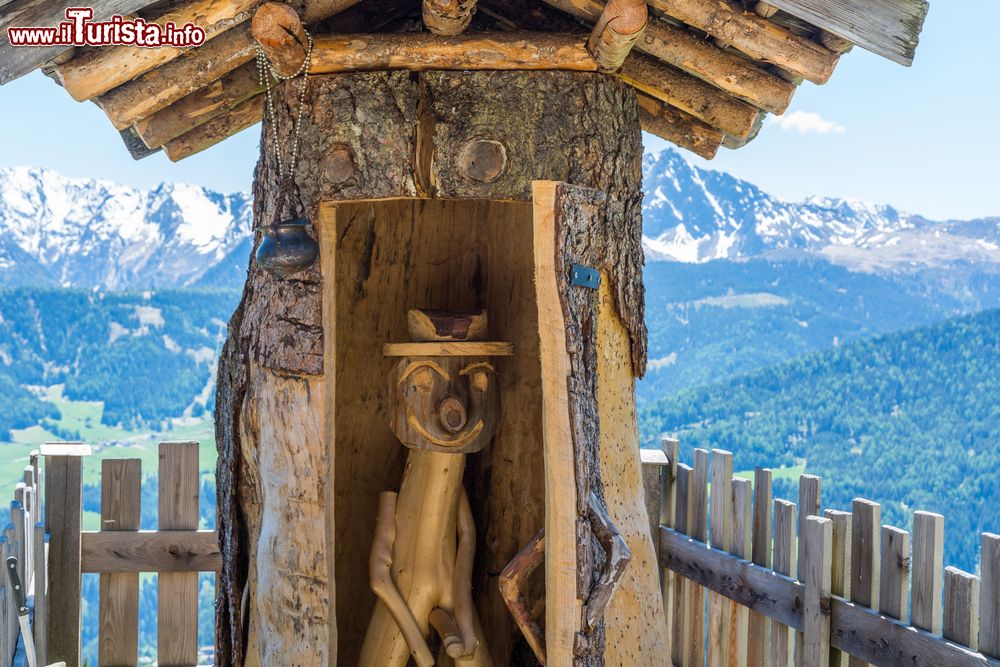 Immagine Scultura in legno in Val Ridanna nel sud Tirolo