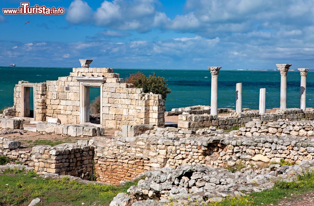 Immagine Sito archeologico greco a Sebastopoli in Russia, Penisola di Crimea