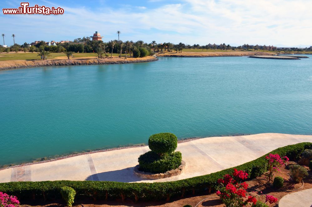 Immagine Il sole splende tutto l’anno a El Gouna (Egitto) grazie al clima desertico di questa zona del Mar Rosso.