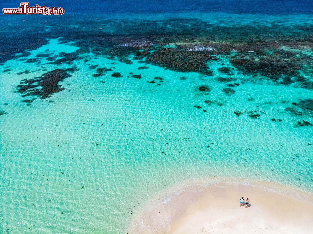 Immagine Spiaggia idilliaca nei Caribi: siamo a Mopion isole Saint Vincent and Grenadines