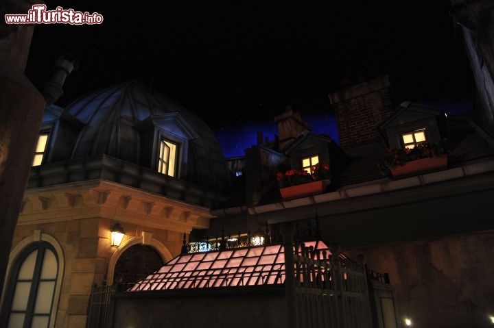 Immagine All'interno dell'attrazione dedicata al mondo di Ratatouille a EuroDisney