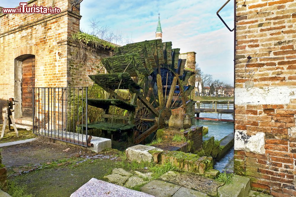 Immagine Un antico mulino ad acqua a Dolo di Venezia