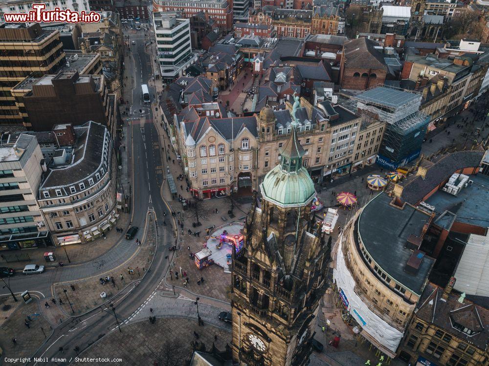 Immagine Un suggestivo panorama della città di Sheffield, Yorkshire, dall'alto (Inghilterra) - © Nabil Aiman / Shutterstock.com