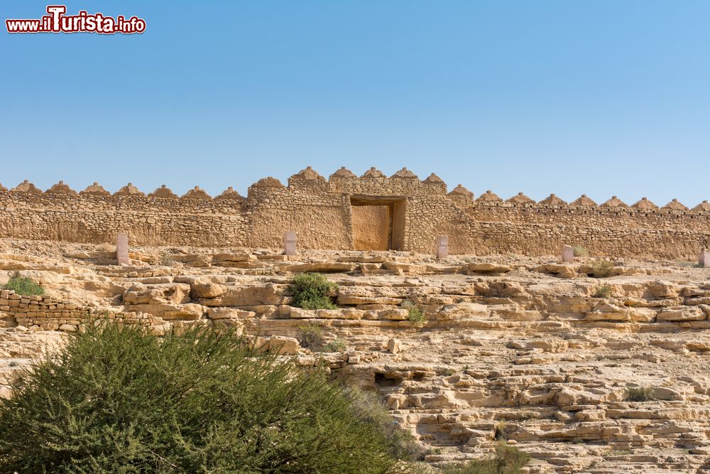 Immagine Un tratto delle mura del castello di Diriyah, Riyadh, Arabia Saudita.