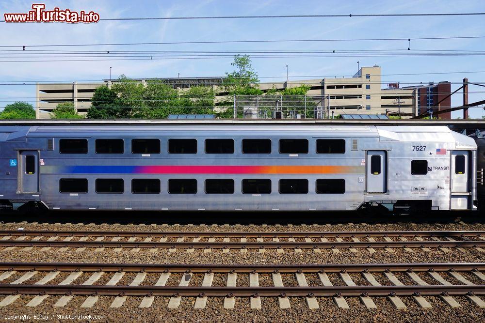 Immagine Un vagone della ferrovia alla stazione di Trenton, New Jersey (USA) - © EQRoy / Shutterstock.com