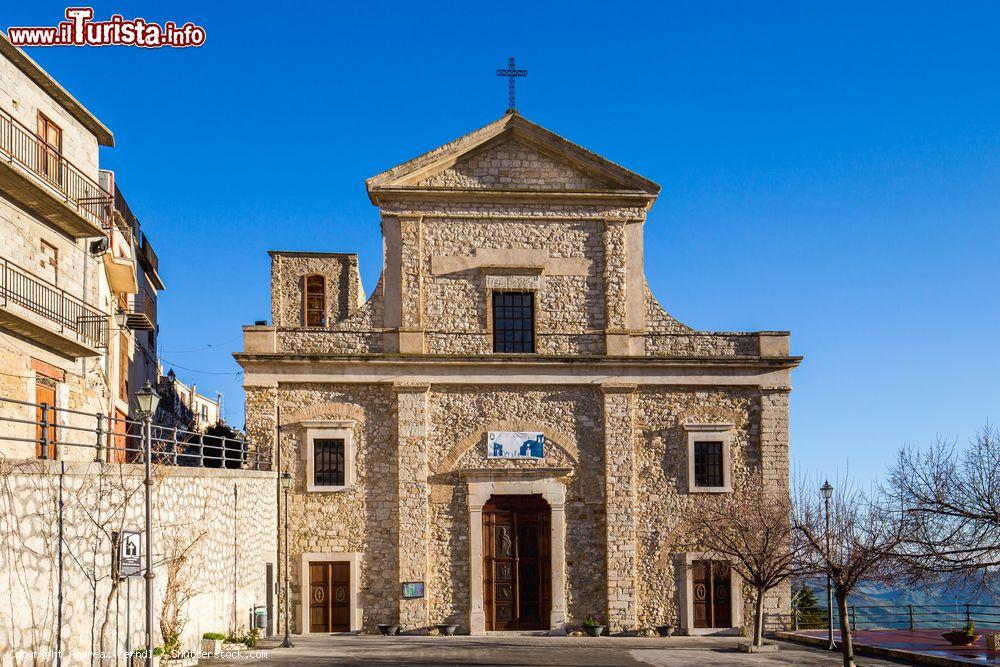Immagine Una chiesa del centro di Cammarata in Sicilia - © Andreas Zerndl / Shutterstock.com