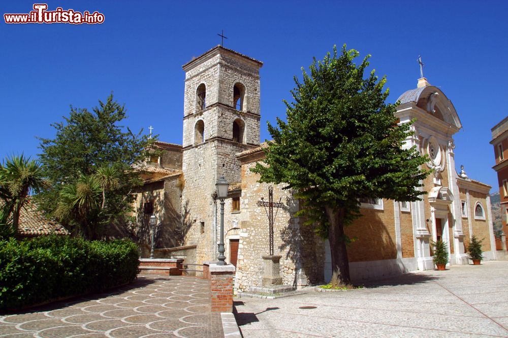 Immagine Una chiesa del centro storico di Veroli nel Lazio