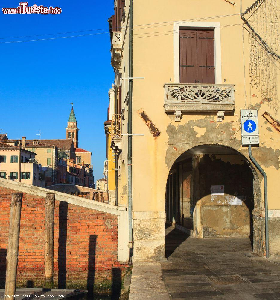 Immagine Una fotografia di Chioggia, piccola città della laguna veneta - © bepsy / Shutterstock.com