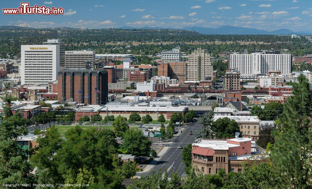 Immagine Una veduta della cittadina di Spokane dall'Edwidge Woldson Park, Washington, Stati Uniti d'America - © Nagel Photography / Shutterstock.com