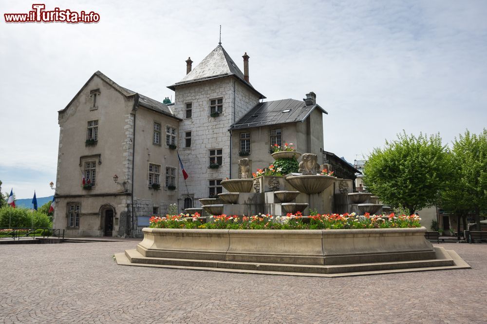 Immagine Un'antica dimora della città di Aix-les-Bains, Francia.