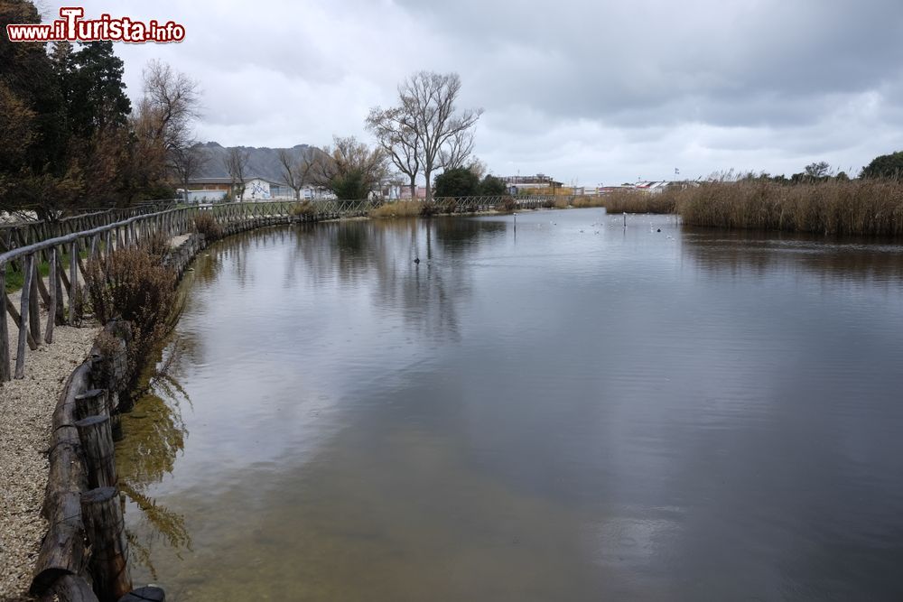 Immagine Uno dei due laghi di Portonovo sul Conero, regione Marche