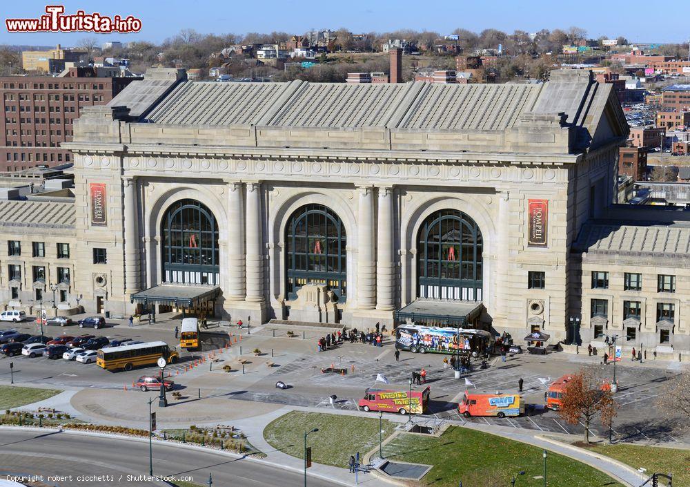 Immagine Uno scorcio del centro di Kansas City, Missouri. Come moltre cittadine metropolitane del Midwest, Kansas City ha conosciuto un vero e proprio boom edilizio negli ultimi decenni - © robert cicchetti / Shutterstock.com