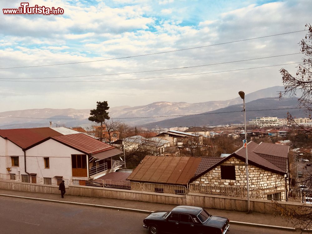 Immagine Uno scorcio della cittadina di Stepanakert a Nagorno-Karabakh, piccola repubblica fra l'Armenia e l'Azerbaigian.