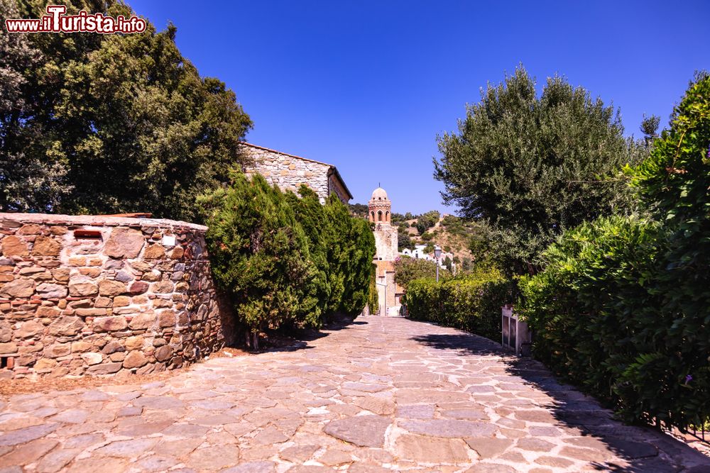 Immagine Uno scorcio di Castiglione della Pescaia, Toscana. Siamo in una delle mete turistiche più esclusive della Toscana per via della qualità del mare e delle spiagge, la cura ambientale e le attrezzatture.