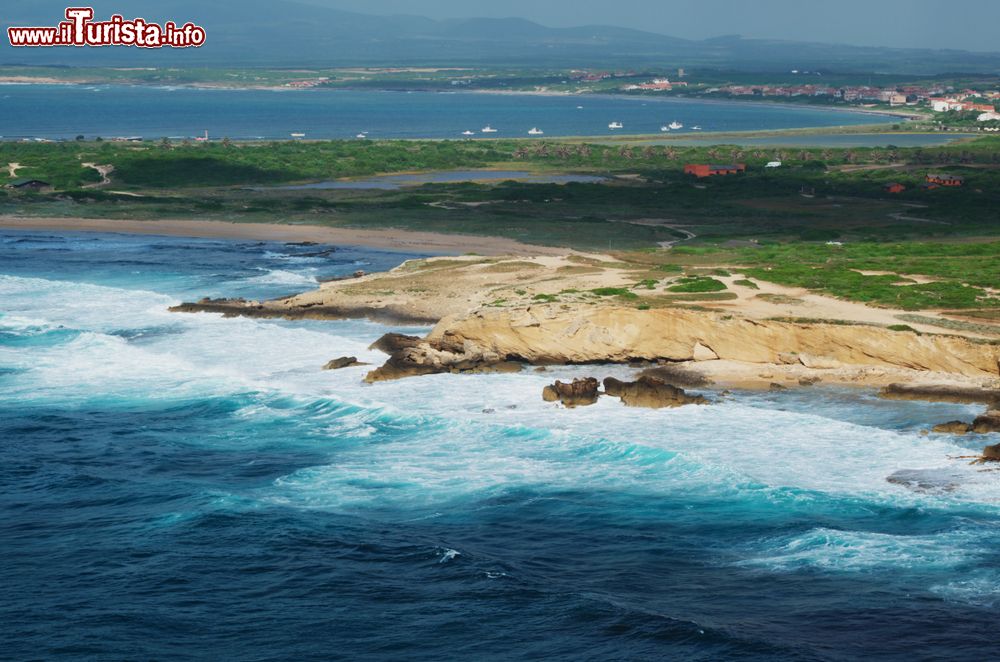 Immagine Veduta aerea della costa di Capo Mannu in Sardegna