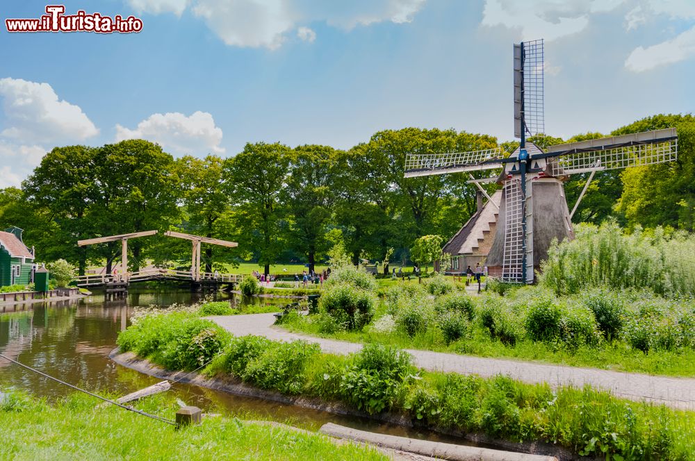 Immagine Veduta del Museo Nazionale Open Air di Arnhem, Olanda.