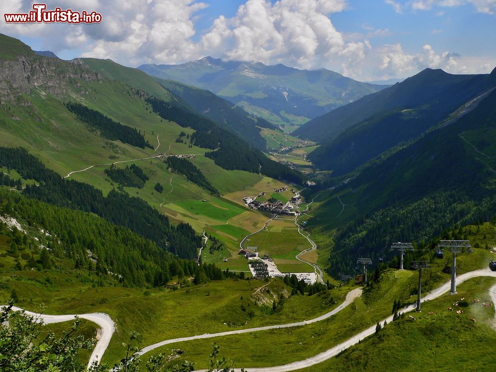 Immagine Veduta delle Alpi a Hintertux dalla loalità di Sommerbergalm, Austria.