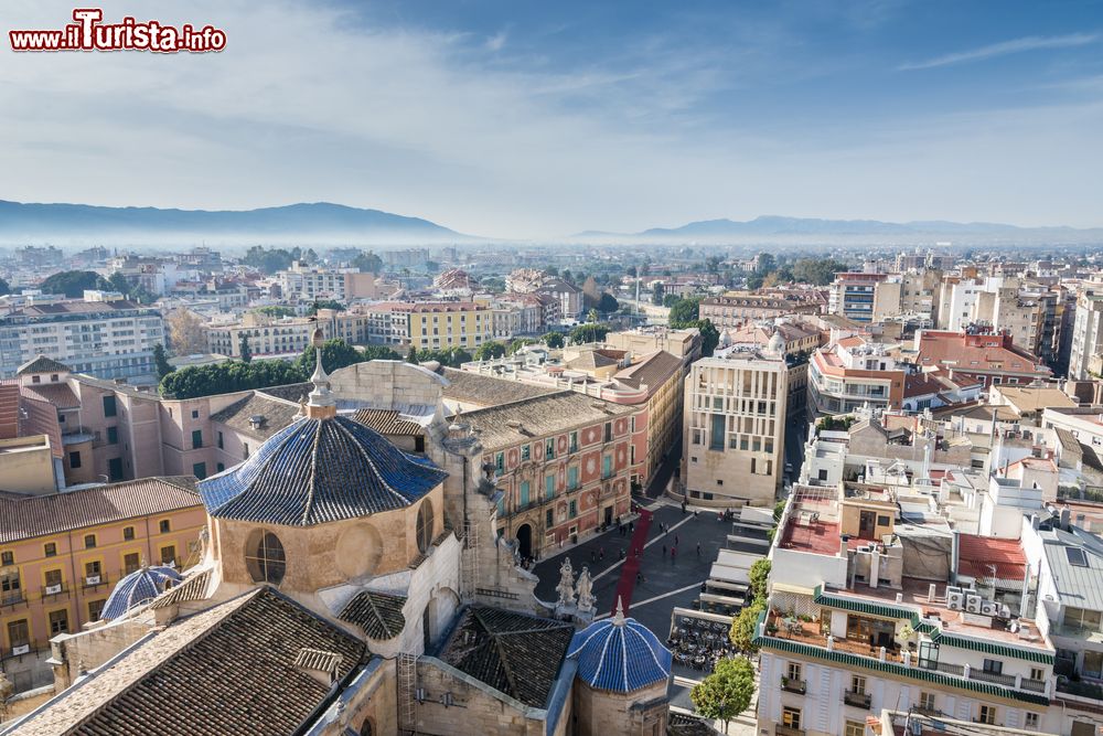 Immagine Veduta di Alicante dalla cattedrale di Santa Maria, Spagna.