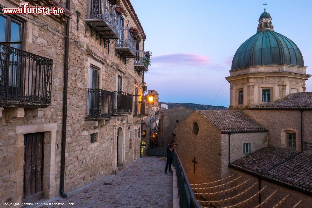 Immagine Visita al centro storico del borgo di Gangi in Sicilia - © jackbolla / Shutterstock.com