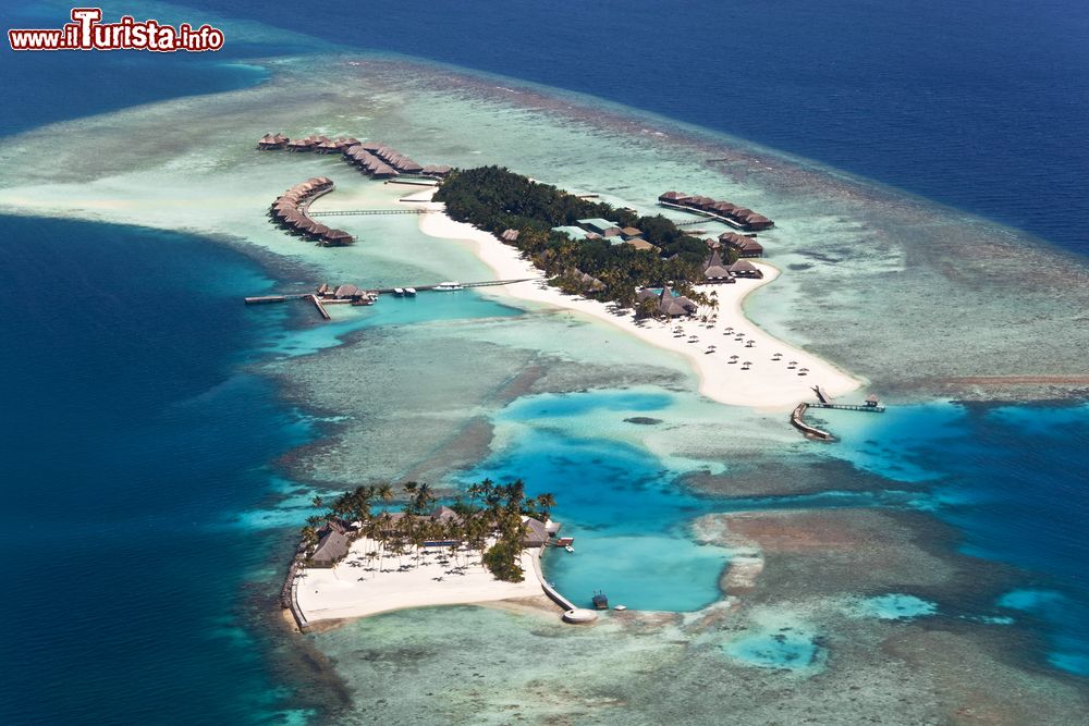 Immagine Vista aerea dell'Isola di Veligandu  che fa parte dell'atollo di Gaafu-Alifu alle Maldive