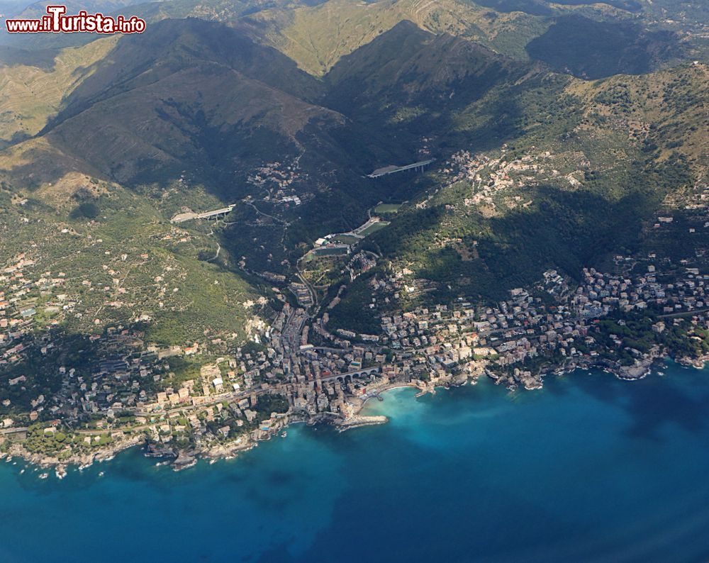 Immagine Vista dall'alto di Bogliasco, borgo marinaro della Liguria