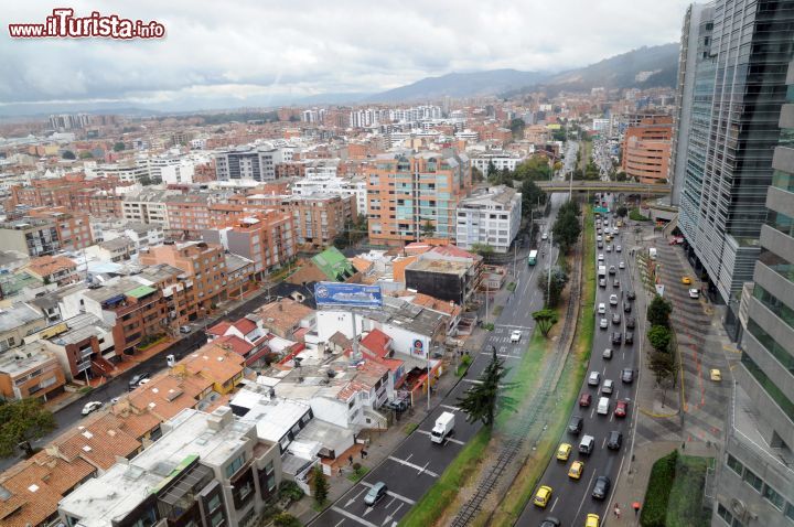 Immagine Il panorama di Bogotà fotogrfato da una delle suite dell'Hotel NH Collection Royal Teleport, uno dei migliori luoghi dove dormire nella Capitale della Colombia
