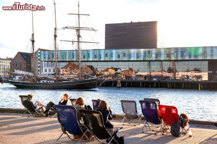 Immagine Sull'Isola di Papiren, a Copenaghen, trovate il locale Street Food, uno dei più rinomati della città - © Michela Garosi / TheTraveLover.com