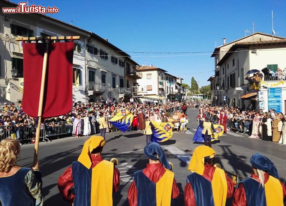 Festa di San Michele, Teatro di Strada e Palio dei ciuchi Carmignano