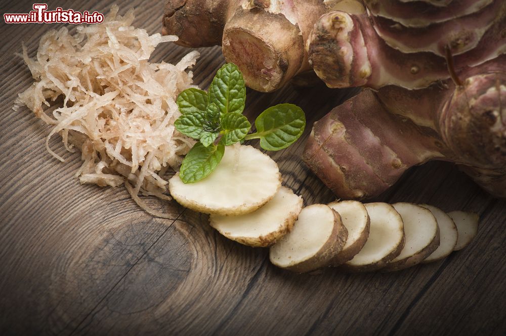 Immagine La Sagra del ciapinabò a Carigano, la festa del Topinambur in Piemonte