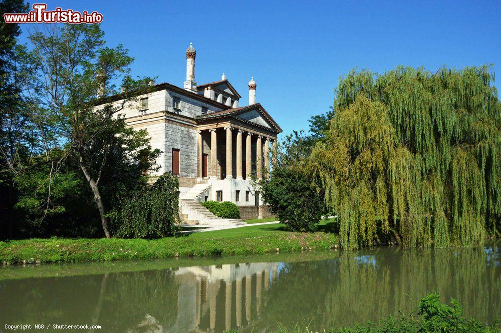 Immagine Mira, Riviera del Brenta: la Villa Foscari del Palladio, chiamata La Malcontenta - © NG8 / Shutterstock.com