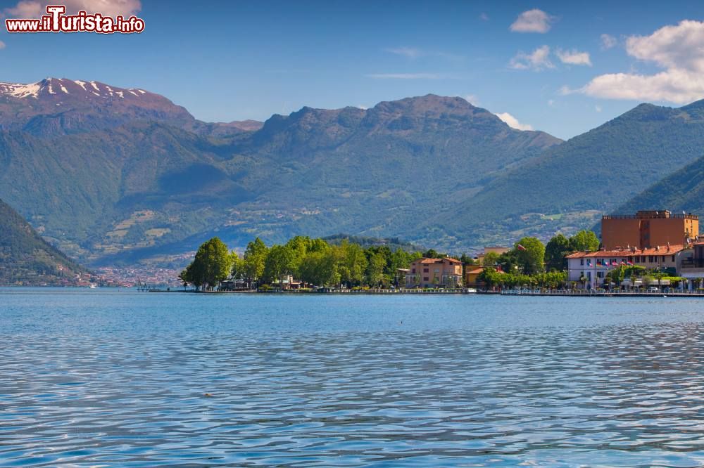 Immagine Il panorama di Clusane, spunda sud-occidentale del Lago di Iseo