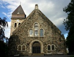 La chiesa di Alesund (Ålesund kyrkje) si trova nel cuore della città, sull'isola di Aspøya, dove venne costruita nel 1909 su progetto dell'architetto Sverre Knudsen. ...