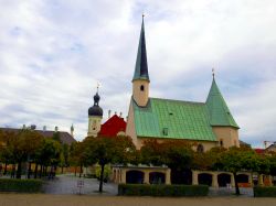 Una chiesa ad Altotting, il borgo della Baviera (Germania) - © gkuna / Shutterstock.com