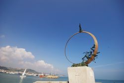 Monumento al Gabbiano di Jonathan Livngston a San Benedetto del Tronto (Marche).
