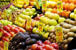 Frutta fresca in un mercato di Adelaide, sud Australia.

