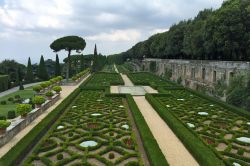 I Giardini Barberini della villa pontificia a Castel Gandolfo, Lazio. Residenza estiva dei papi, la villa è aperta al pubblico dal marzo 2014 - © Amy Corti / Shutterstock.com