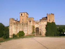 Il Castello Valbona è il monumento più importante di Lozzo Atestino, Colli Euganei, Veneto