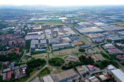 Il complesso industriale della Ferrari a Maranello, vista aerea - © D-VISIONS / Shutterstock.com