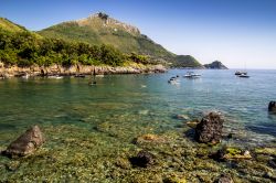 Il mare limpido della costa tirrenica a Maratea, in Basilicata